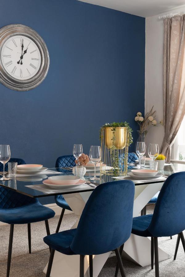 Lovely City Town House With Free Parking Sleeps 2 To 6 Guests ヨーク エクステリア 写真